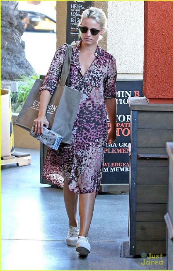
Dianna Agron Weight Gain: Is The Acidman Actress Pregnant? Relationship Timeline 