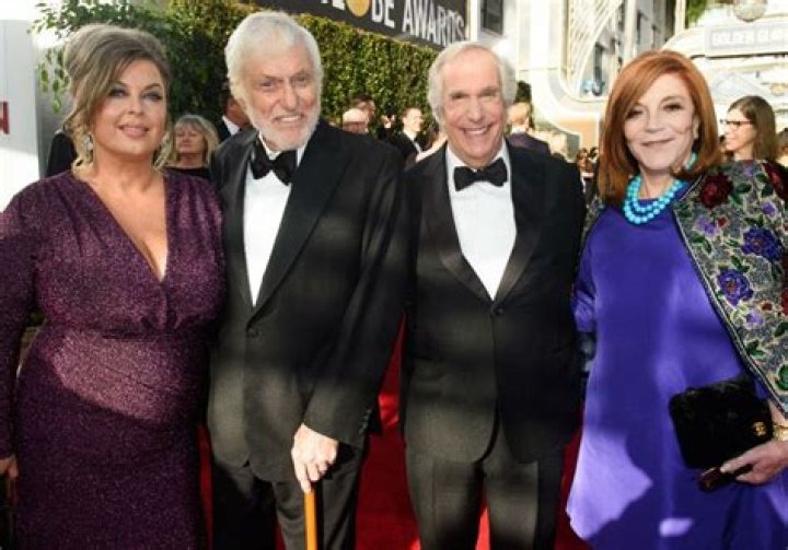 Dick Van Dyke And Henry Winkler Walk The Golden Globes Red Carpet As ‘Happy Days’ Cast Give Message To ‘Barry’ Star