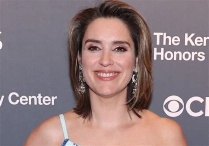 
Did Margaret Brennan Get New Teeth? New Look Explored & Pregnancy News On Twitter 