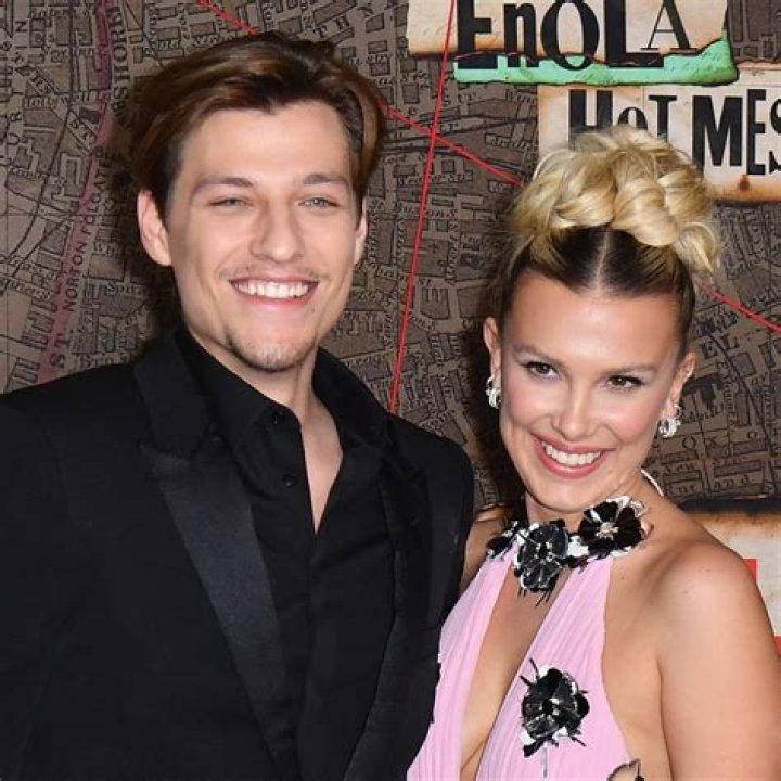 Did Millie Bobby Brown And Louis Partridge Date? – Celebrity