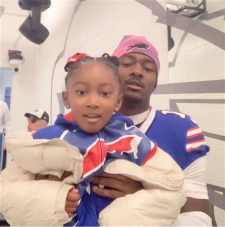 Does Dustin Tyler have kids? – Celebrity