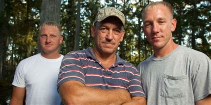 Don Brewer Impressive Weight Loss On Swamp People Has Fans Intrigued