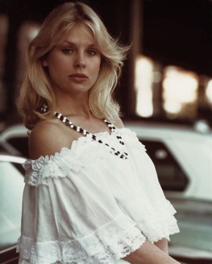 Dorothy Stratten Biography - Facts, Childhood, Family Life & Achievements