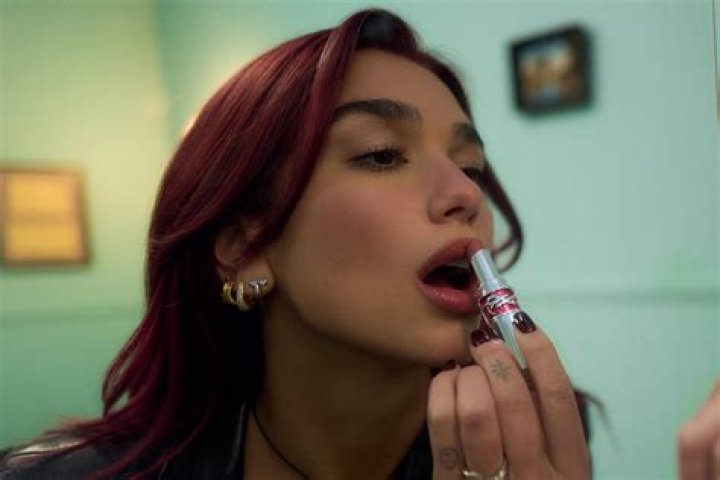 Dua Lipa shared a ‘cat trick’ in makeup