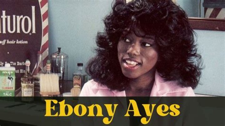 
Eboney Height, Weight, Net Worth, Age, Birthday, Wikipedia, Who, Nationality, Biography 