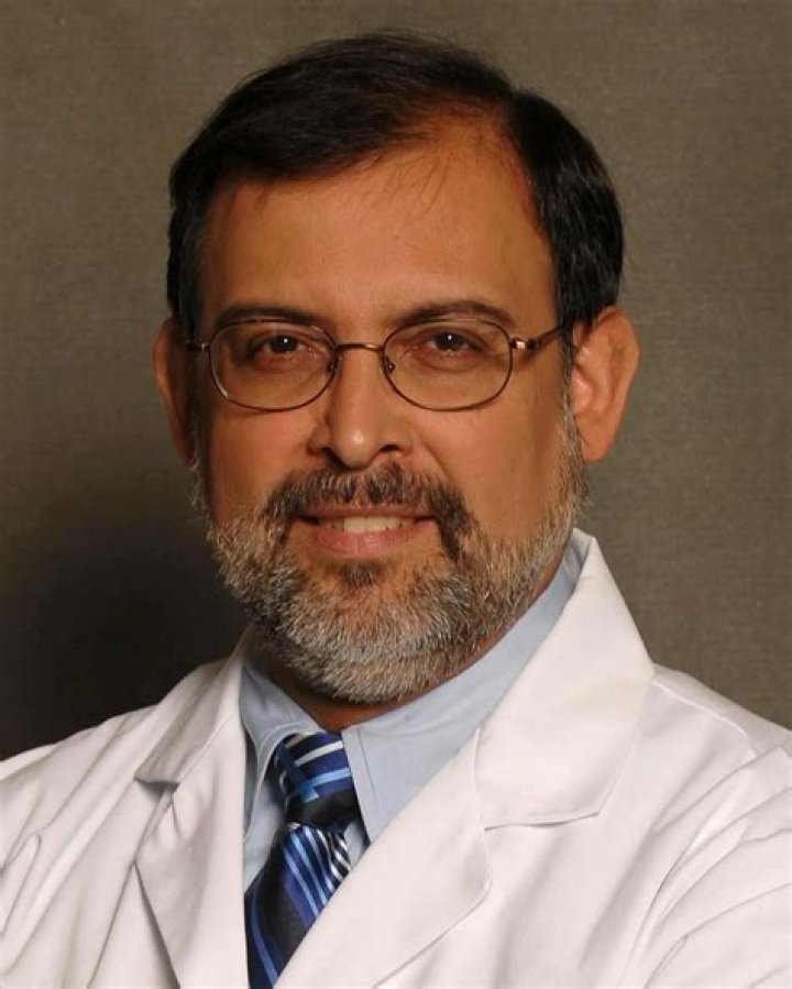 Dr. Efrain Salgado, MD – Weston, FL