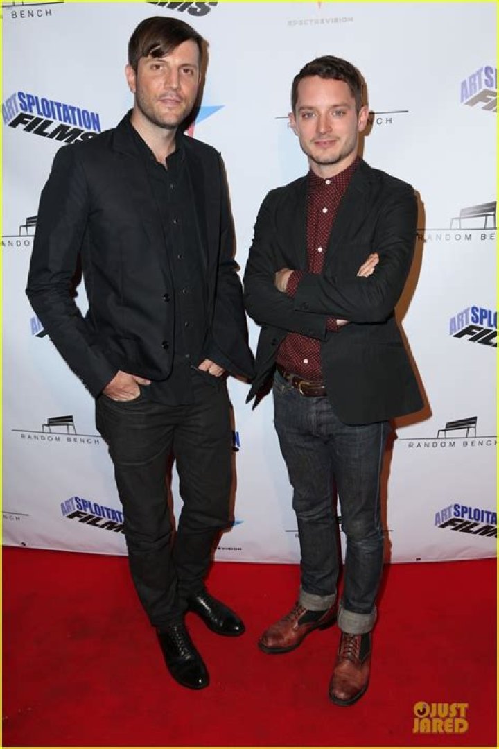 Elijah Wood Height Weight Body Measurements Shoe Size Age Ethnicity