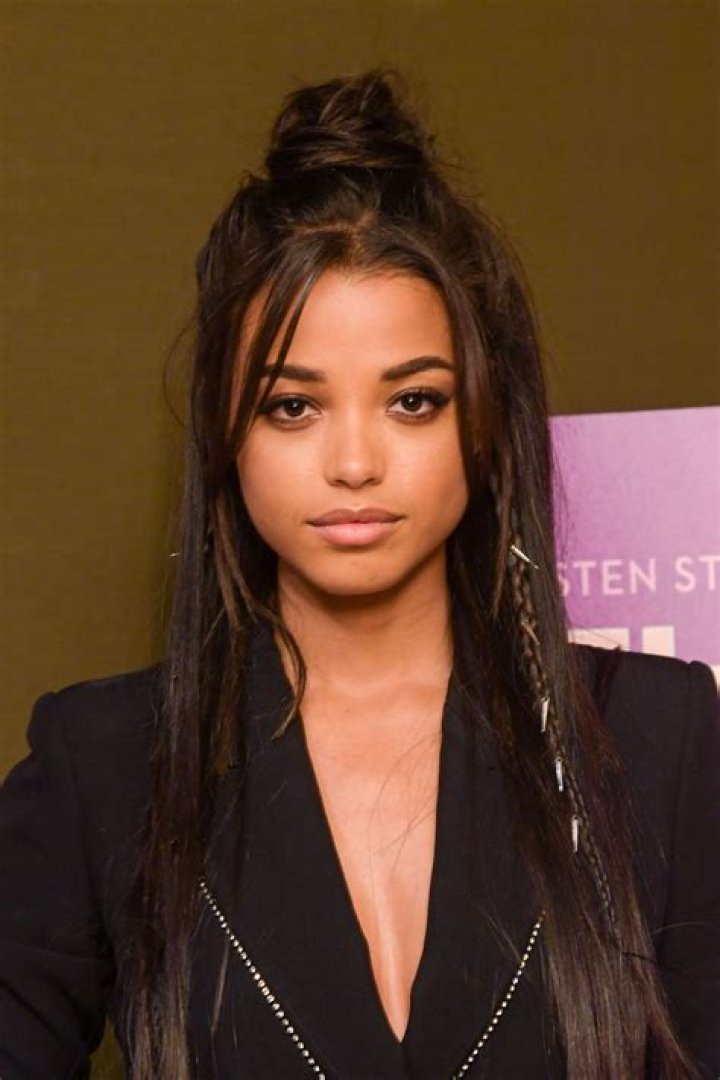 Ella Balinska Age, Net Worth, Boyfriend, Height, Parents, Biography & More