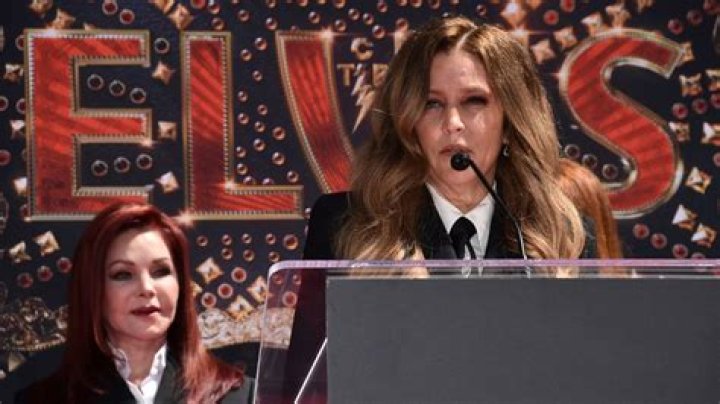 
Elvis Presley’s Ex Linda Thompson Is ‘Fervently Praying’ for Lisa Marie Presley amid Hospitalization 