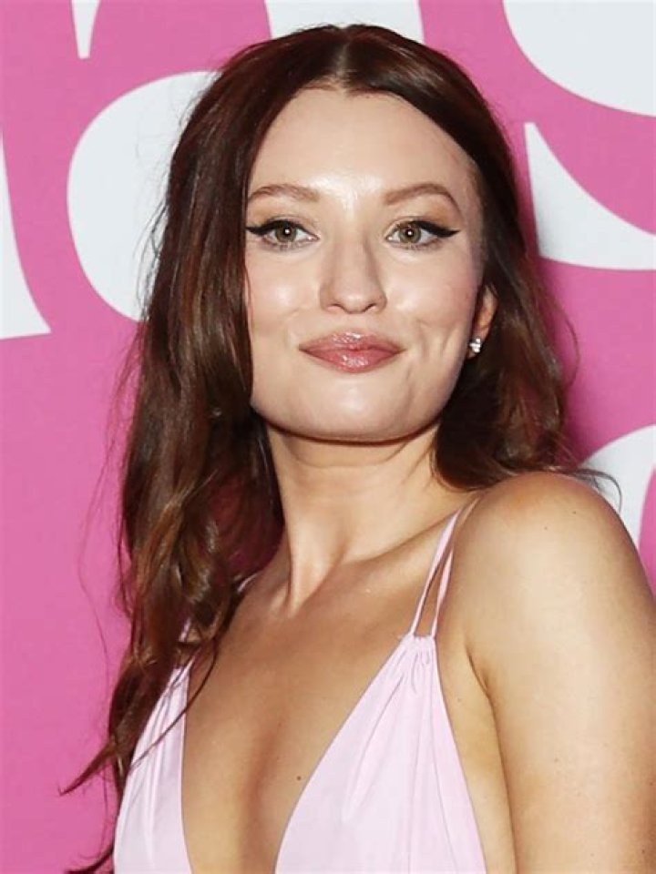 Emily Browning Biography - Facts, Childhood, Family Life & Achievements of Australian Actress