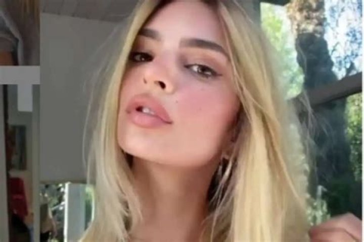 Emily Ratajkowski Shows Off Her Beach Body — Wears A Revealing Bathing Suit In New Photos