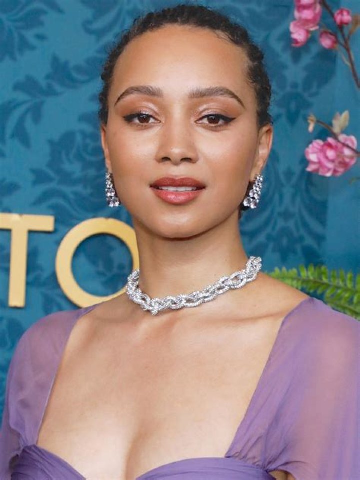 Emma Naomi Archives - Celebrities: Wiki, Age, Height, Net Worth, Relationship