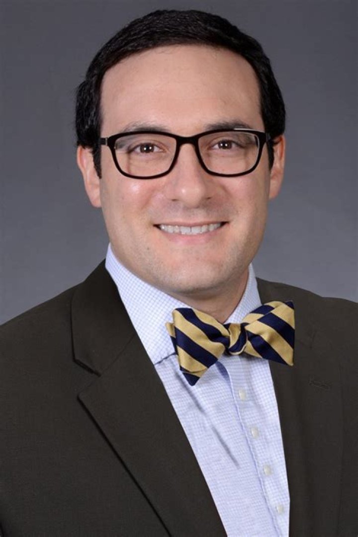 Dr. Eric Elwood, MD – Peoria, IL