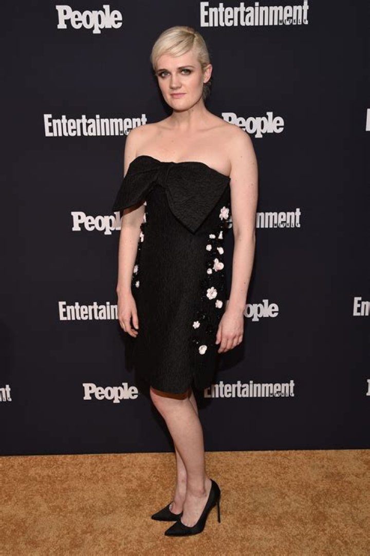 
Eva Rankin Height, Weight, Net Worth, Age, Birthday, Wikipedia, Who, Nationality, Biography 