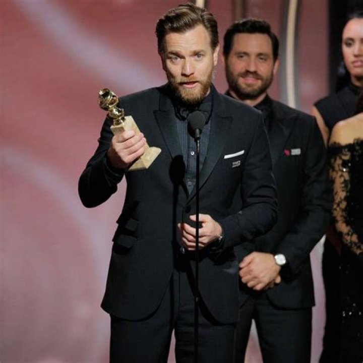 The Internet’s Freaking Out Over Ewan McGregor’s Obi-Wan Hair At Golden Globes