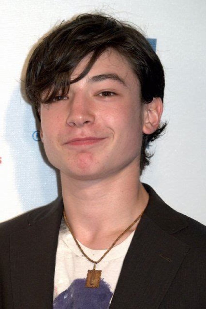 Ezra Miller Age, Weight, Height, Measurements
