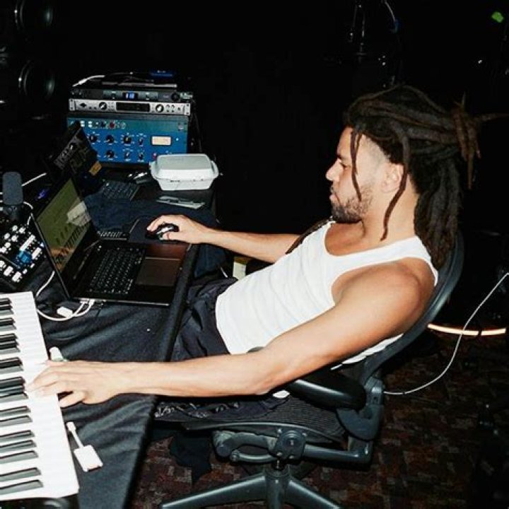 Fans Want J. Cole To Comment On Lil’ Pump’s Recent Political Switch