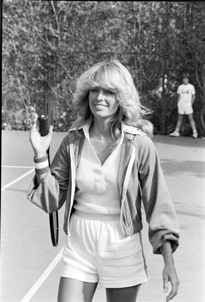 Farrah Fawcett Biography - Facts, Childhood, Family Life & Achievements