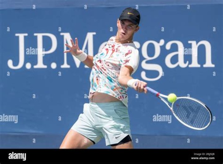 Federico Delbonis siblings: Felicitas Delbonis, Alfredo Delbonis