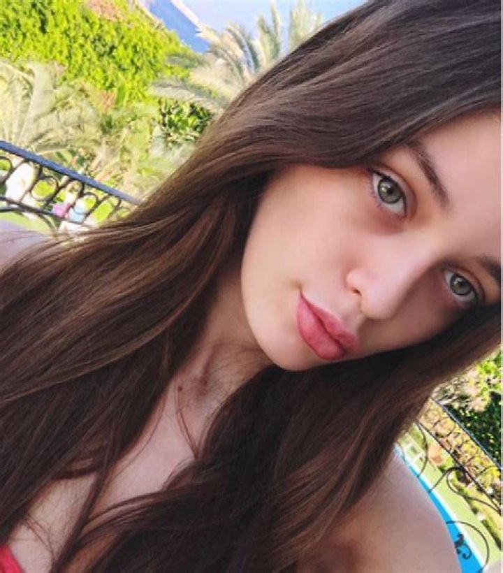 Felicite Tomlinson – Bio, Facts & Family Life of Instagram Star