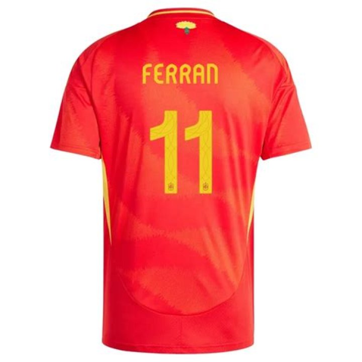 Ferran Torres jersey number at Barcelona