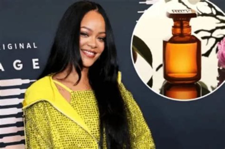 Five Times Rihanna Broke The Internet With Her Curves