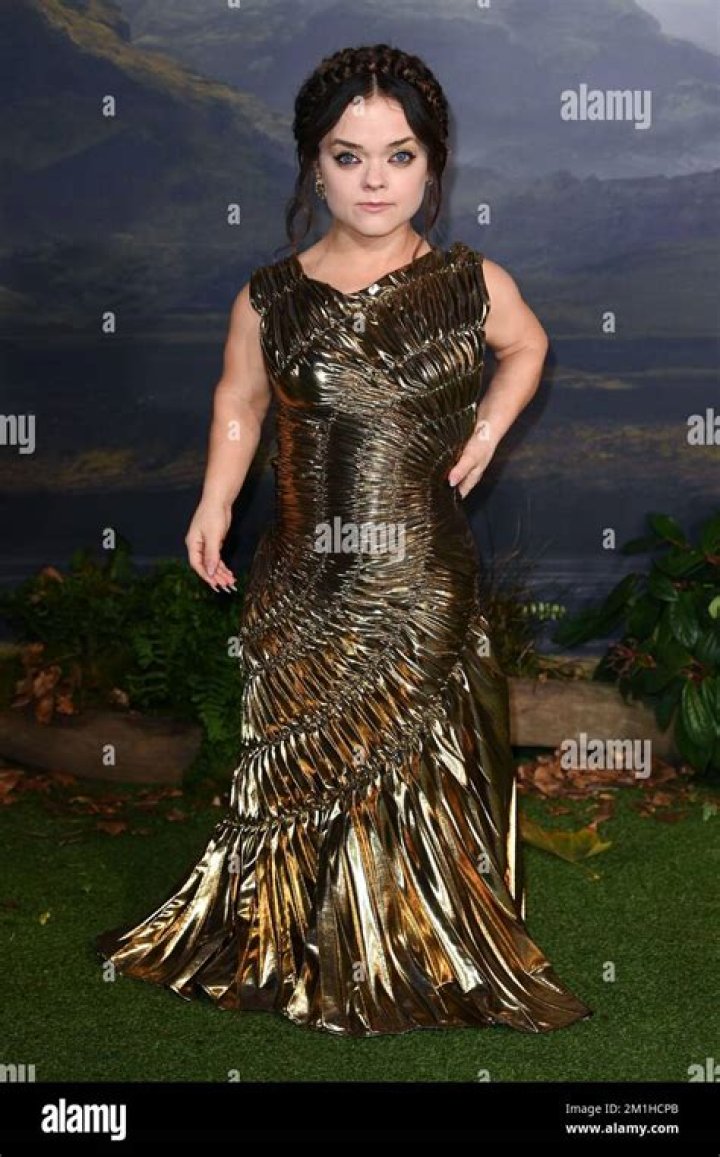 Francesca Mills Wiki, Height, Age, Birthday, Boyfriend, Parents & Biography