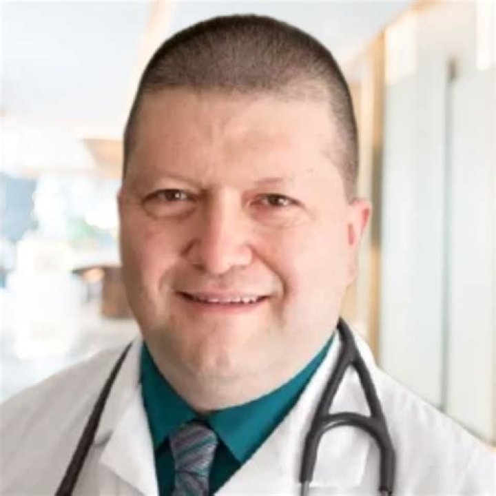 Dr. Frank Aguirre, MD – Elizabeth, NJ