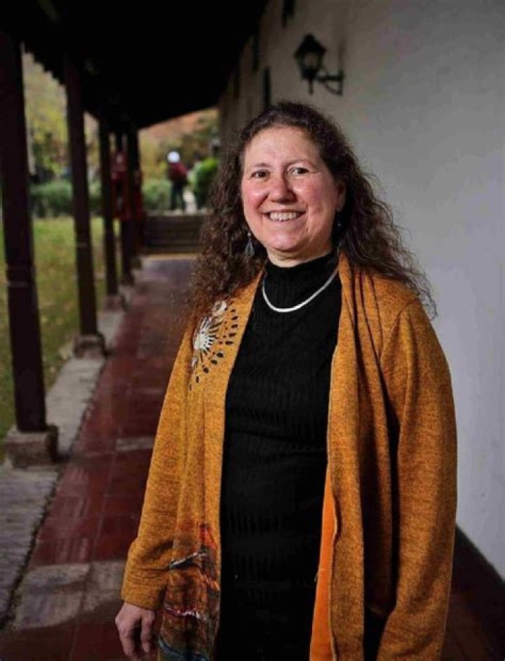 Gabriela Gonzalez Biography - Facts, Childhood, Family Life & Achievements