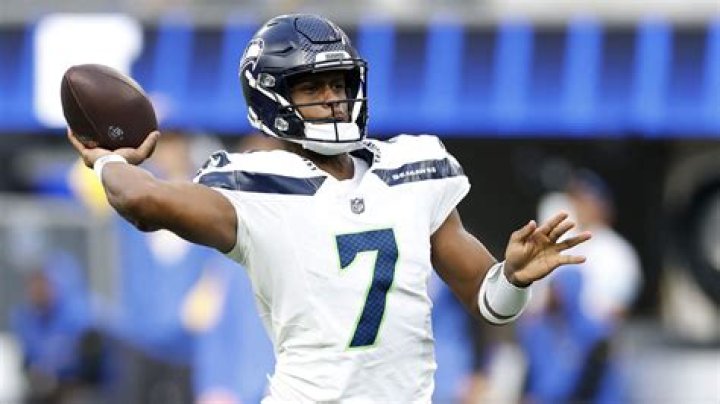 Geno Smith contract, salary and net worth explored
