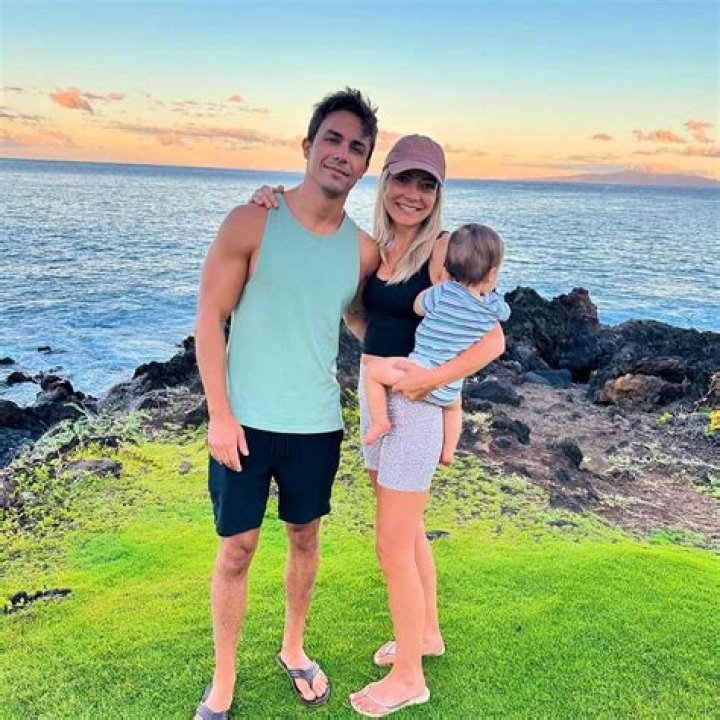 Realtor Gio Helou Wiki, Age, Wife, Net Worth, Mother and More