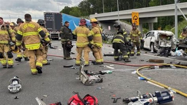 GoFundMe; Cecilia Villalobos Obituary : Woman Died in Fatal Mother’s Day Crash on Interstate