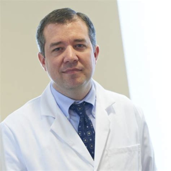 Dr. Gregory Riely, MD – New York, NY