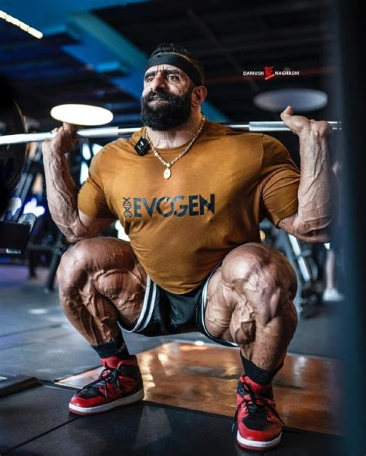 Hadi Choopan Height, Weight, wife, children, family, Best win, Bio, age, net worth