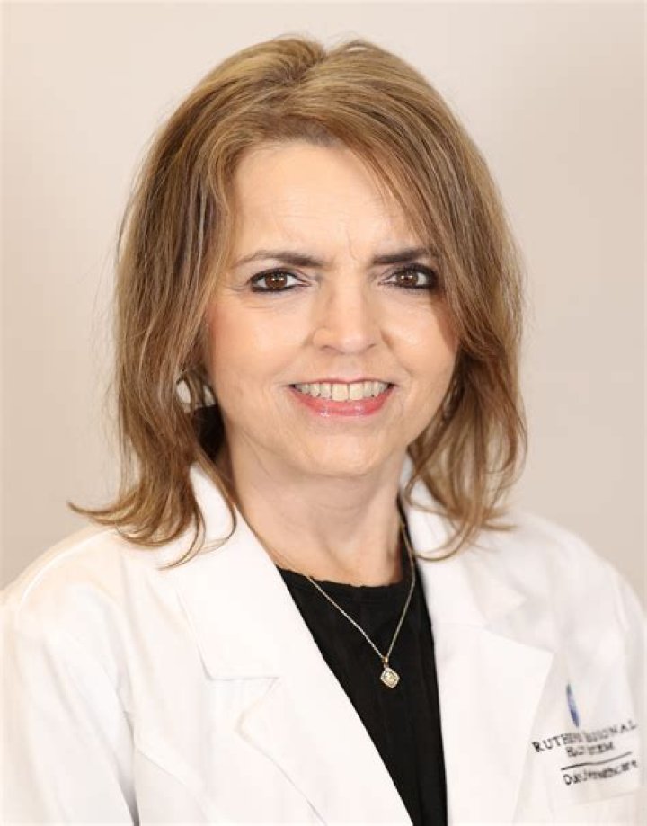 Dr. Heather Barrett, MD – Carbondale, IL
