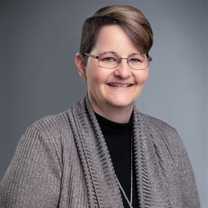 Holly (Jones) Burns – Naylor, MO