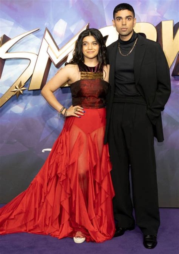 Hugh Laurie Body Measurements Height Weight Shoe Size Vital Statistics