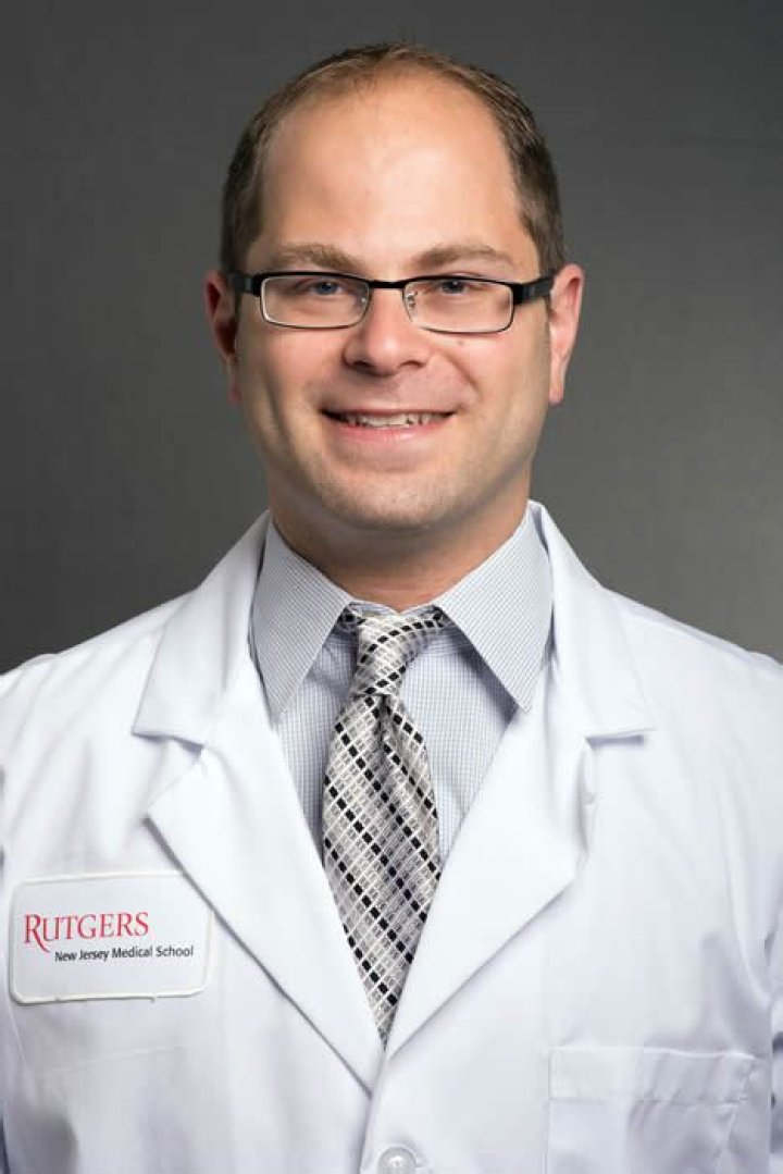 Dr. Ilya Ostrovsky, MD – Newark, NJ