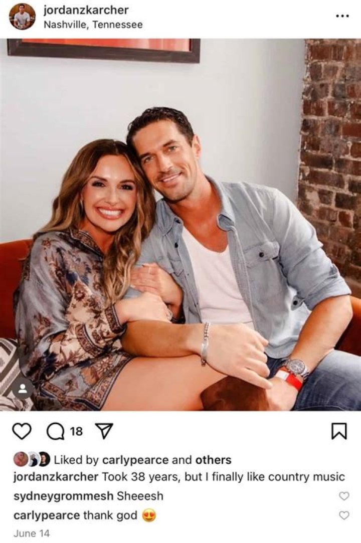Is Carly Pearce married or engaged? Is Carly Pearce in a relationship?