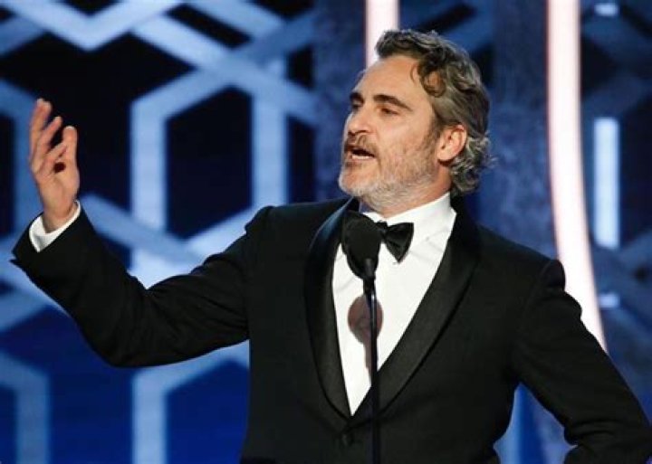 Is Joaquin Phoenix Really Going To Wear The Same Stella McCartney Tuxedo To The Oscars?