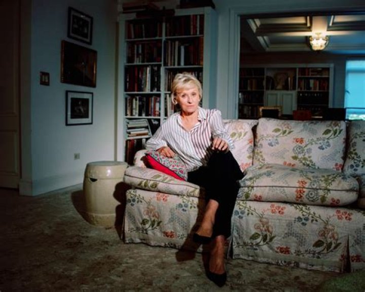 Is Tina Brown still alive?