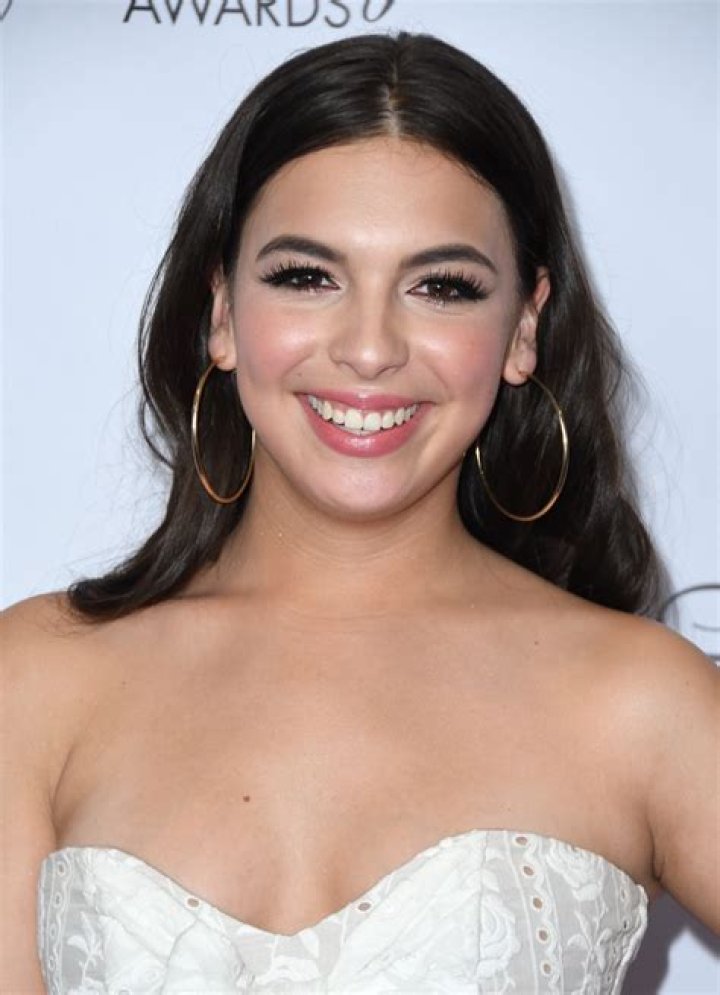 Isabella Gomez Biography – Facts, Childhood, Family Life, Achievements