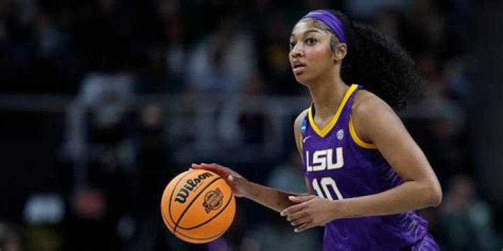 
Isaiah Reese Net Worth – How Much Does The Basketball Player Earn? 
