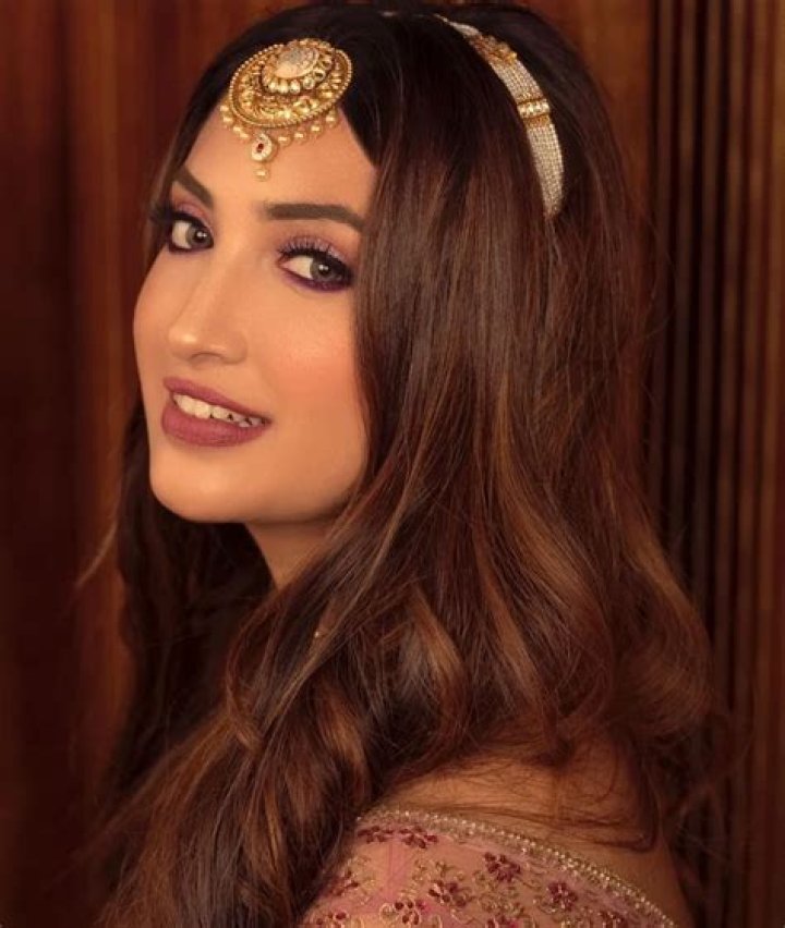 Isha Sharma [Punjabi Model] Biography, Height, Boyfriend & More