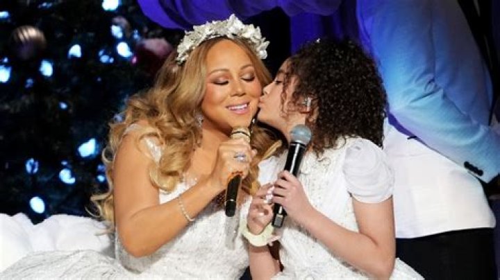 Israel Houghton’s daughter Mariah is now 26 years old.