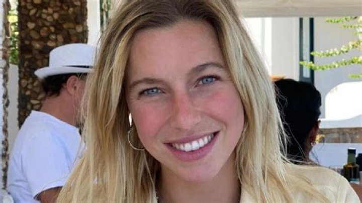 
Jackie Groenen Height, Weight, Net Worth, Age, Birthday, Wikipedia, Who, Nationality, Biography 