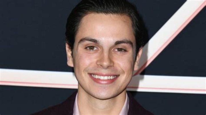 Jake T. Austin Height, Weight, Net Worth, Age, Birthday, Wikipedia, Who, Nationality, Biography