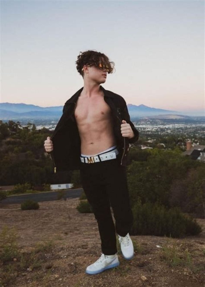 Jakob Magnus – Bio, Facts, Family Life & Career