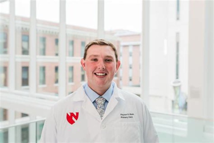 Dr. James Peyton, MD – Lebanon, TN