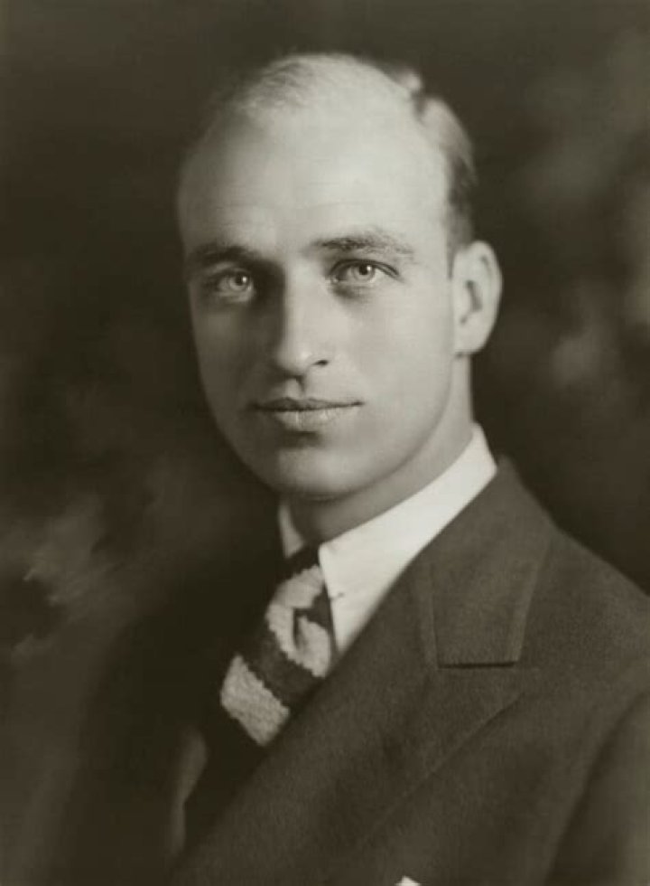 James Roosevelt Biography - Childhood, Life Achievements & Timeline